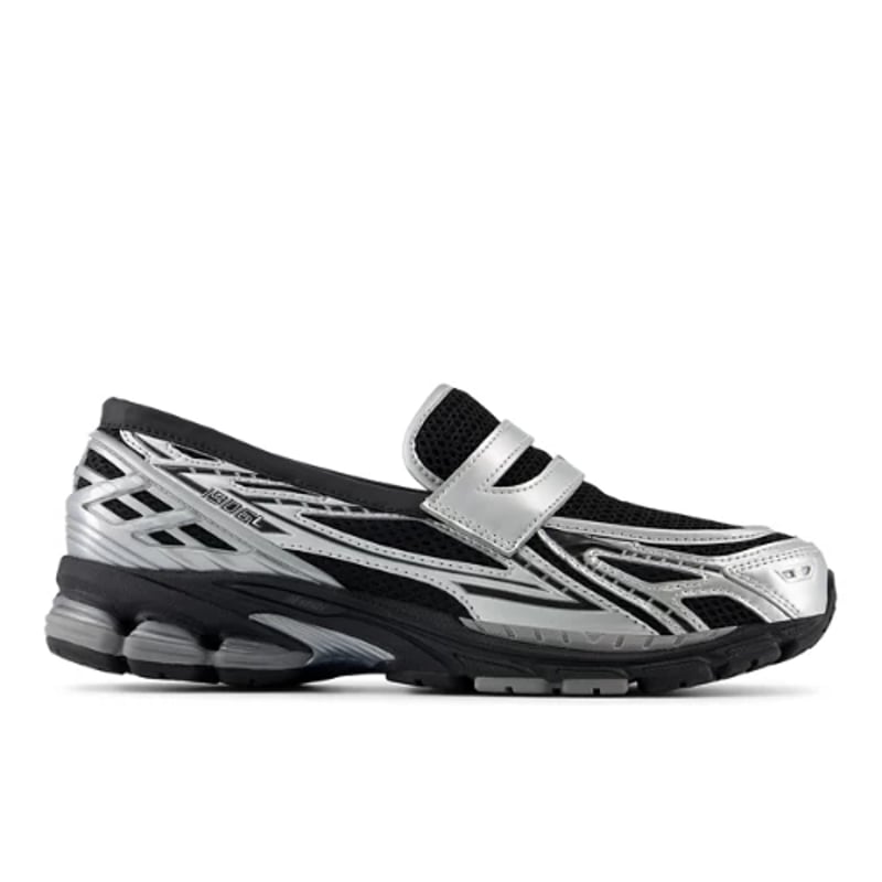 New Balance 1906L Metallic Silver & Black