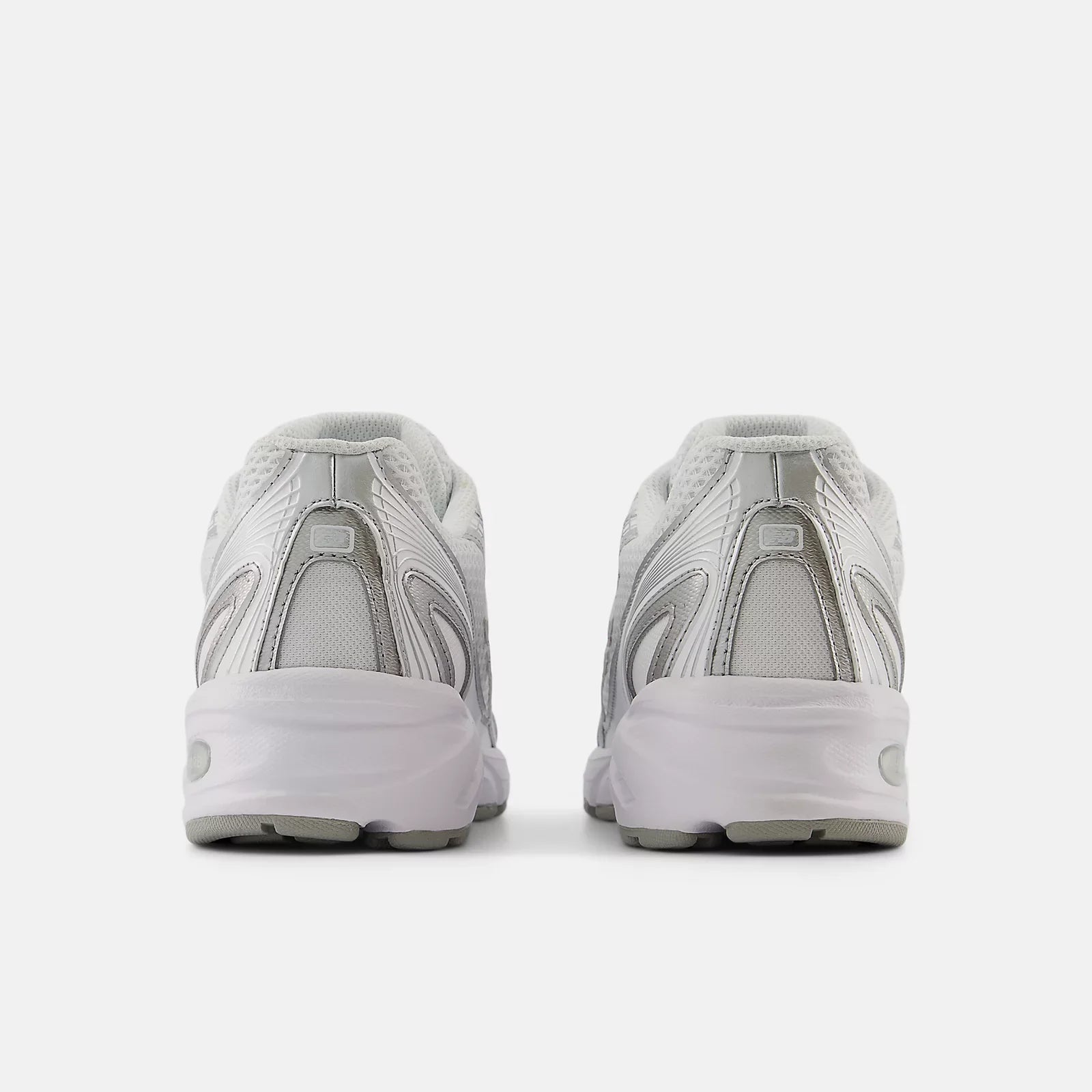 New Balance 740 White Silver Metallic