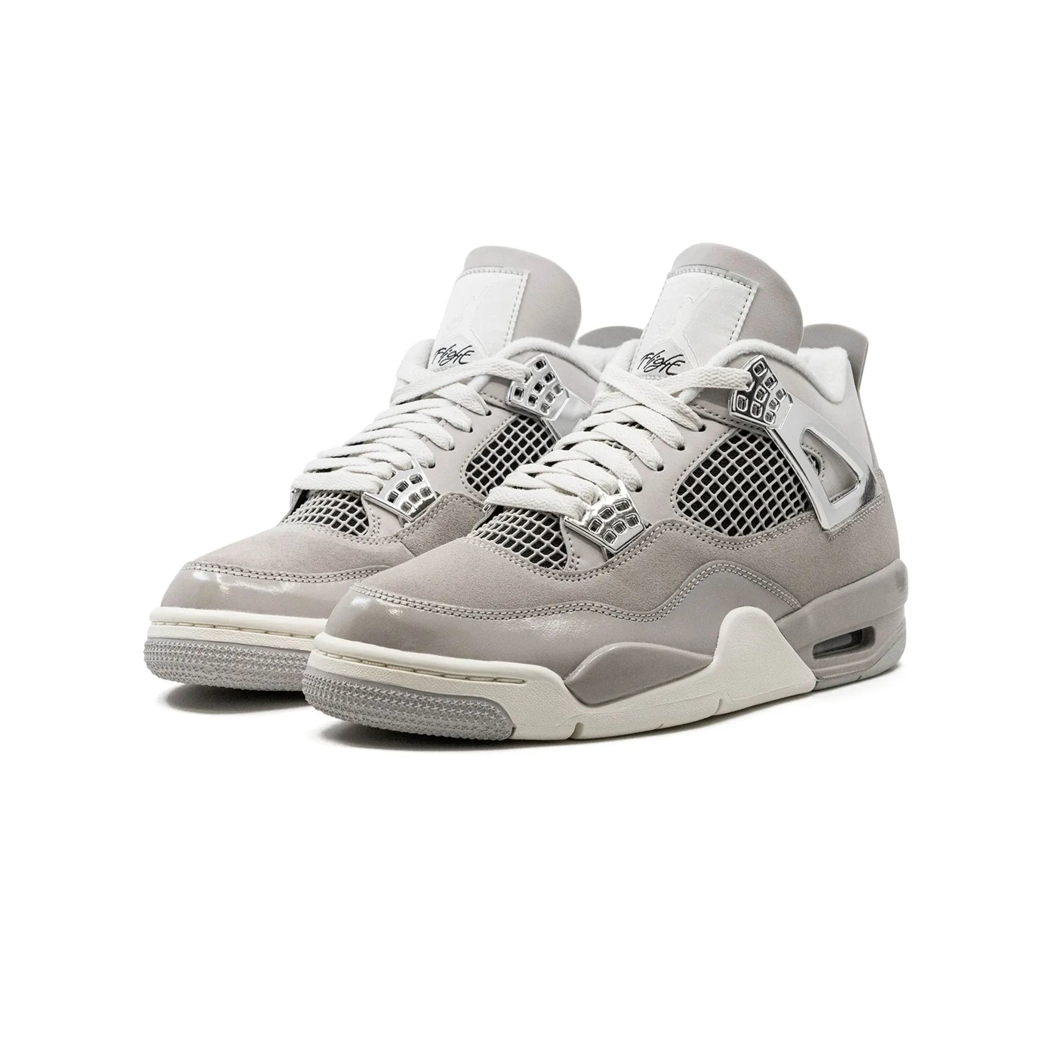 Air Jordan 4 Retro Frozen Moments